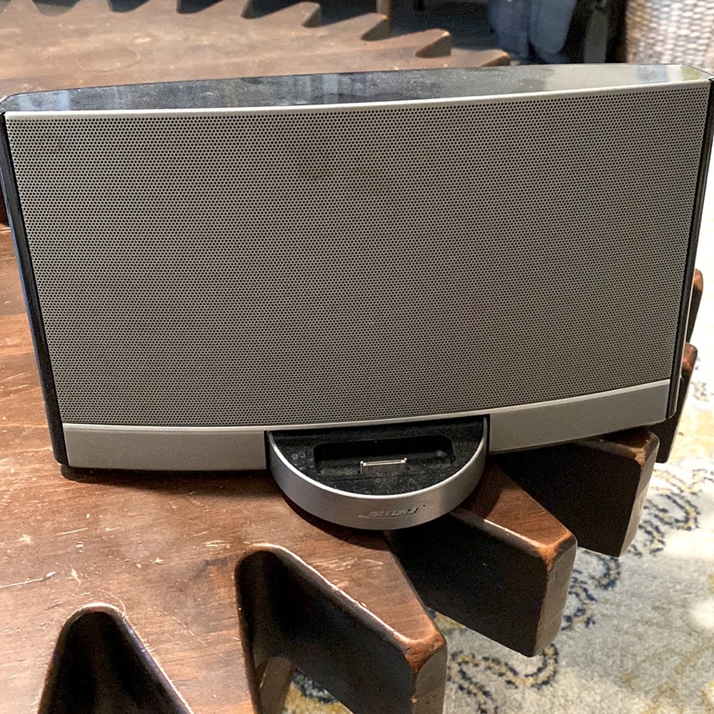 Bose Sound Doc- Portable